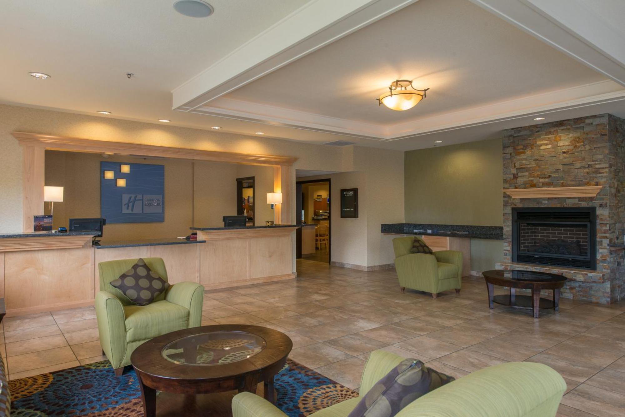 Holiday Inn Express Portland East - Columbia Gorge By Ihg Troutdale Exterior photo