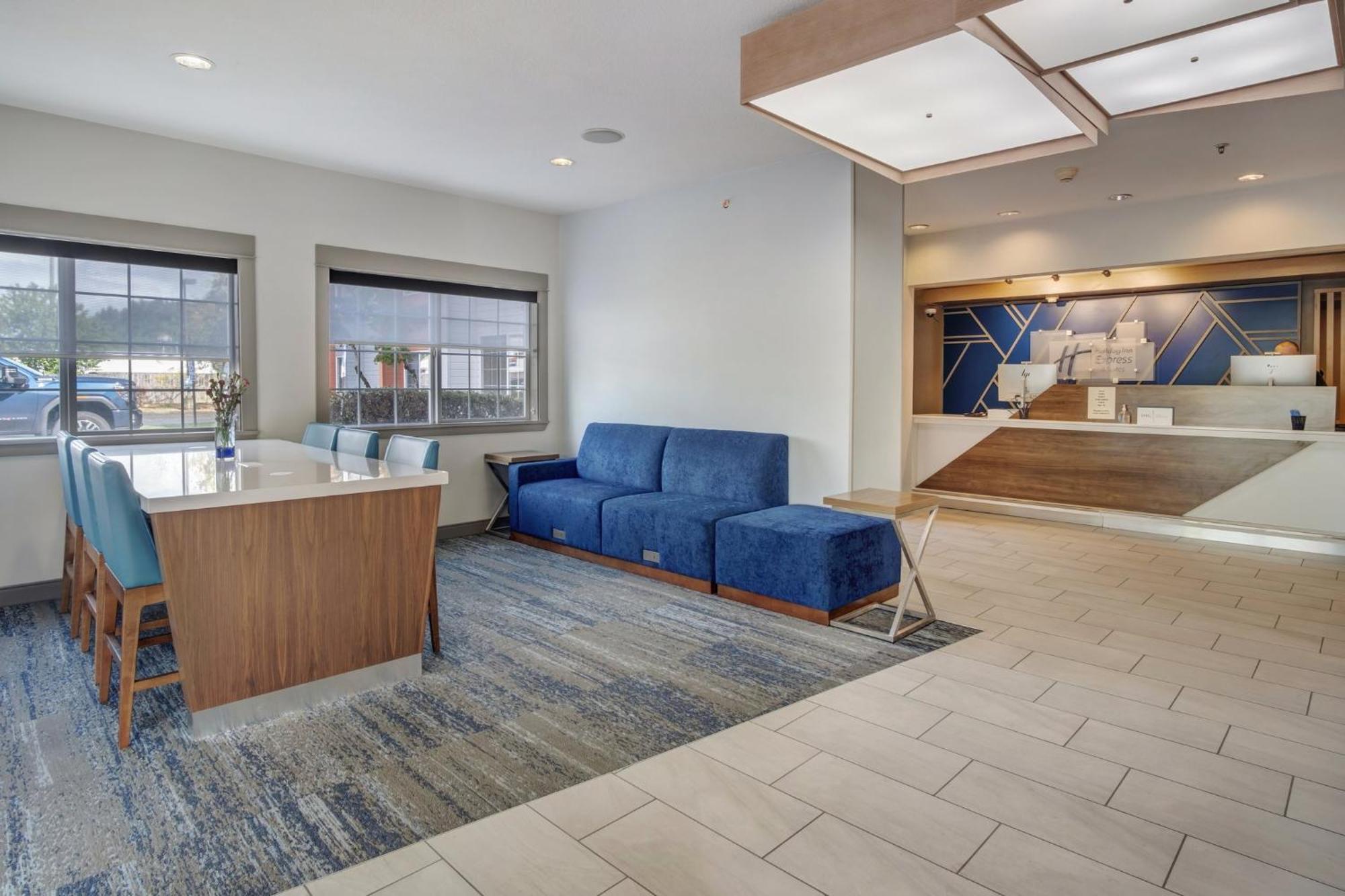Holiday Inn Express Portland East - Columbia Gorge By Ihg Troutdale Exterior photo
