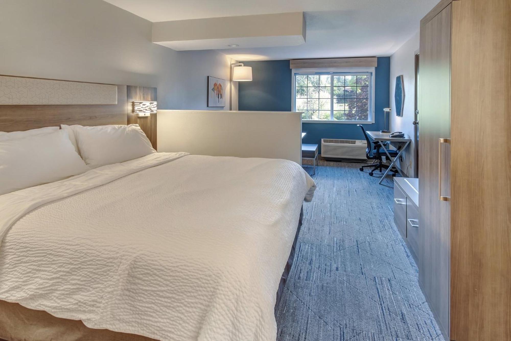 Holiday Inn Express Portland East - Columbia Gorge By Ihg Troutdale Exterior photo