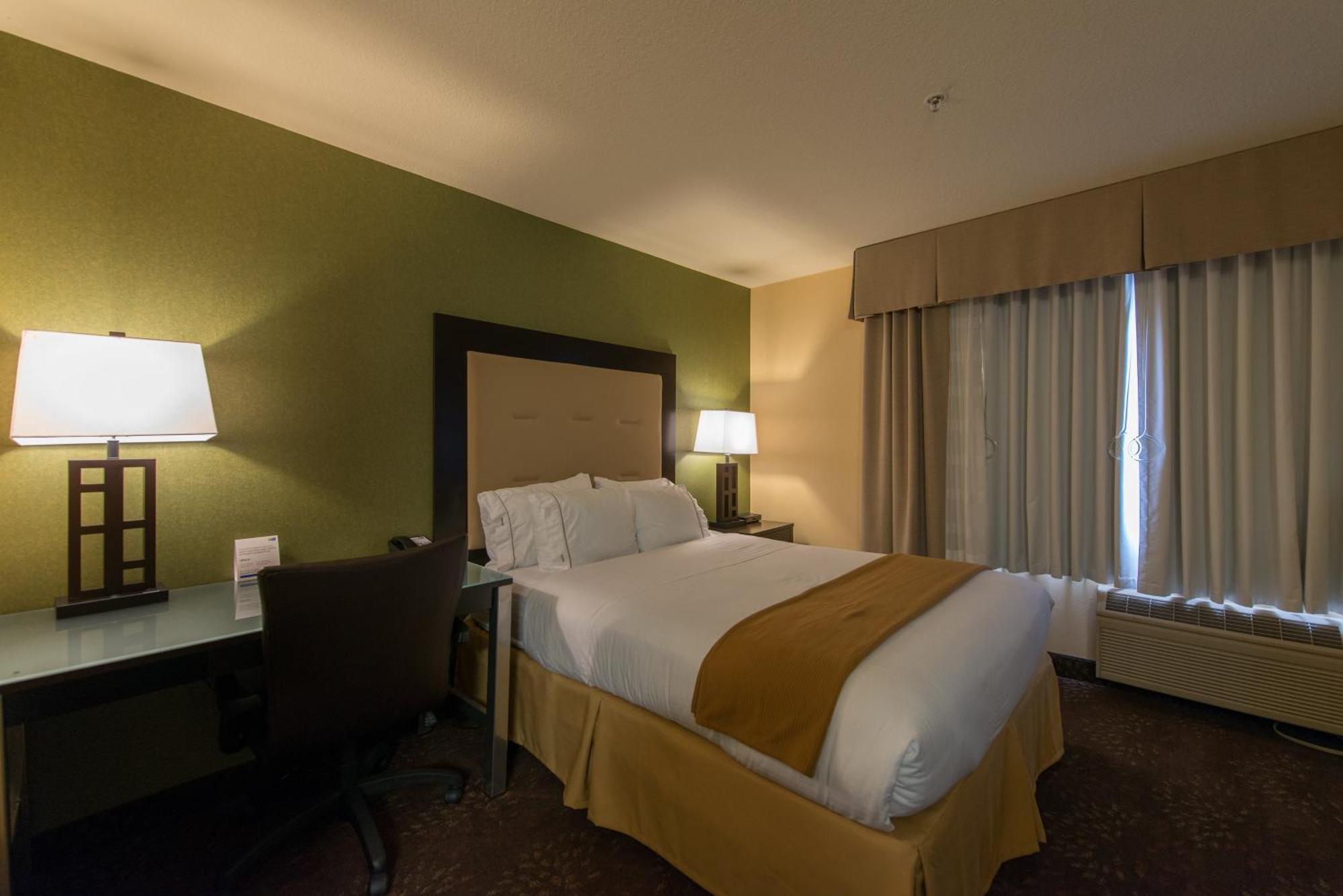 Holiday Inn Express Portland East - Columbia Gorge By Ihg Troutdale Exterior photo