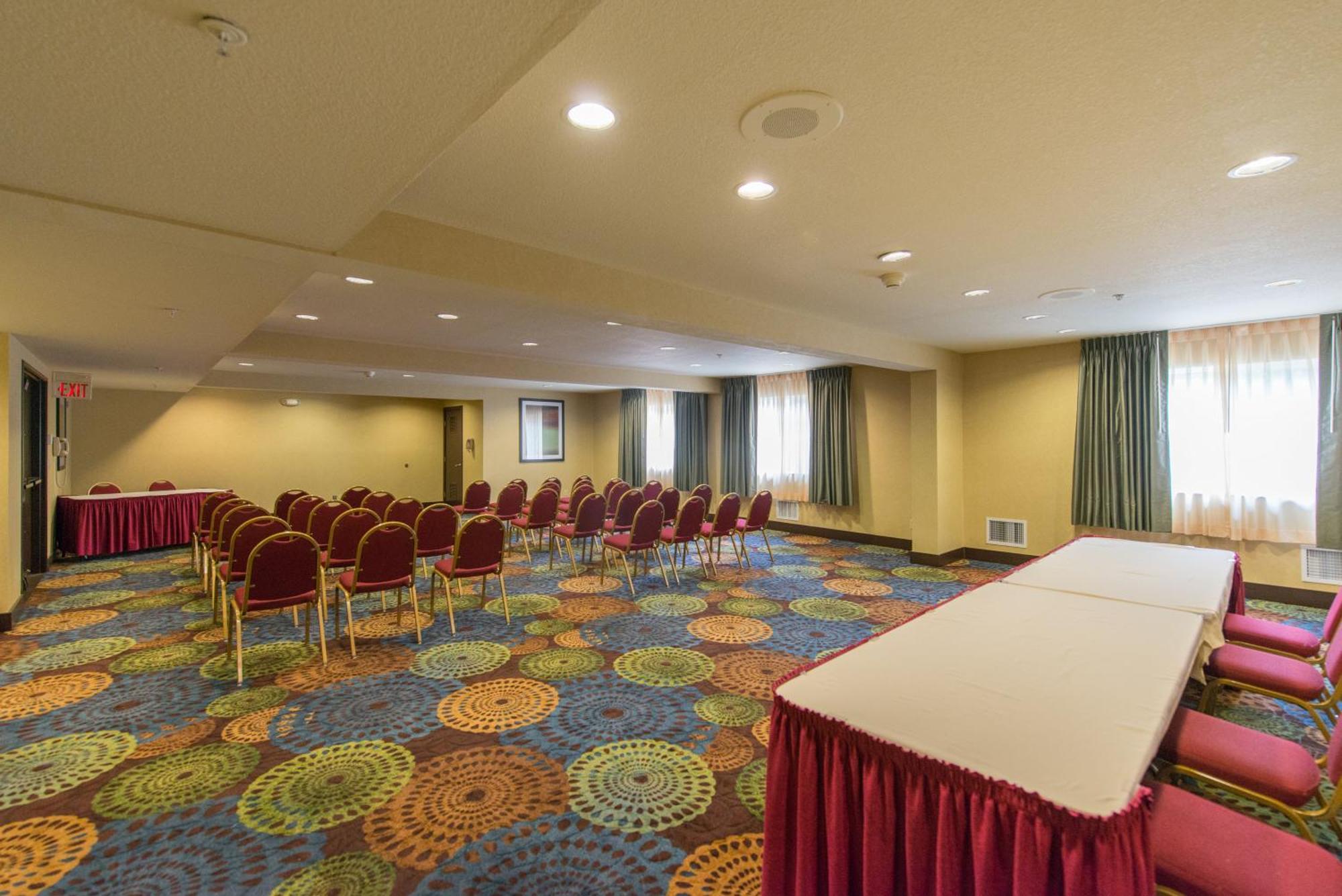 Holiday Inn Express Portland East - Columbia Gorge By Ihg Troutdale Exterior photo